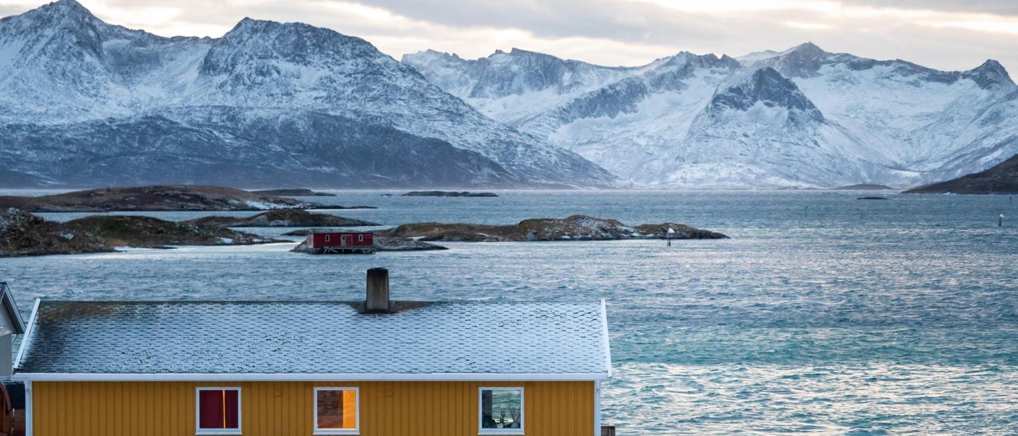 Sommaroya Beach Apartment Tromsø Eksteriør bilde